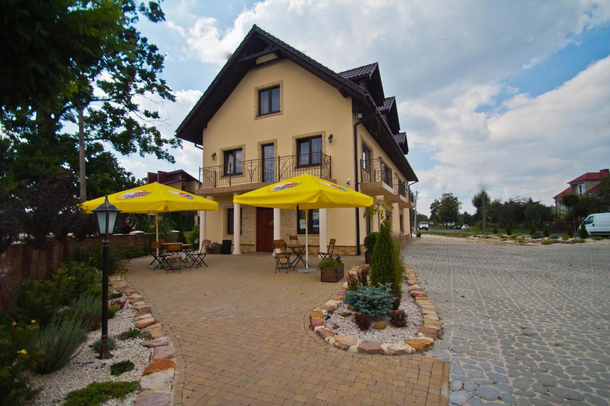 Hotel Dwa Bratanki Rzeszów Exterior foto